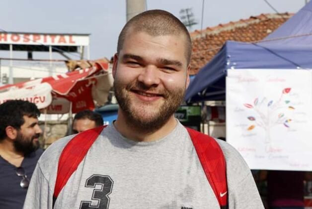 Elma karşılığında aldılar, kırıp çöpe attılar - Resim: 3