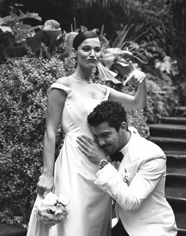 Kaan Yıldırım'dan yeni baba-oğul pozları! İşte minik Fikret Hakan'ın son hali! - Resim: 2