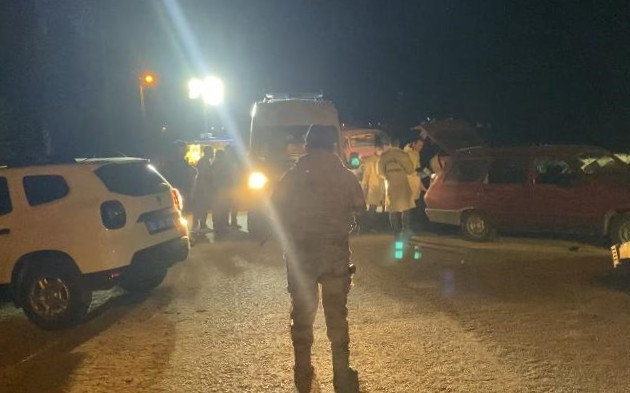 Saman dökme tartışmasında dehşet saçtı: Muhtar ve oğlu hayatını kaybetti - Resim : 1