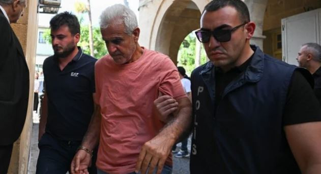 SON DAKİKA: Girne'deki batan geminin kaptanı kendisini böyle savundu: Geminin önü koptu... - Resim : 1