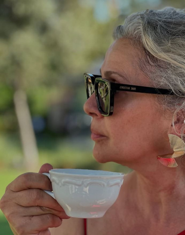 Uzak Şehir'in Sadakat Albora'sı Gonca Cilasun'dan tatil paylaşımı! - Resim: 3