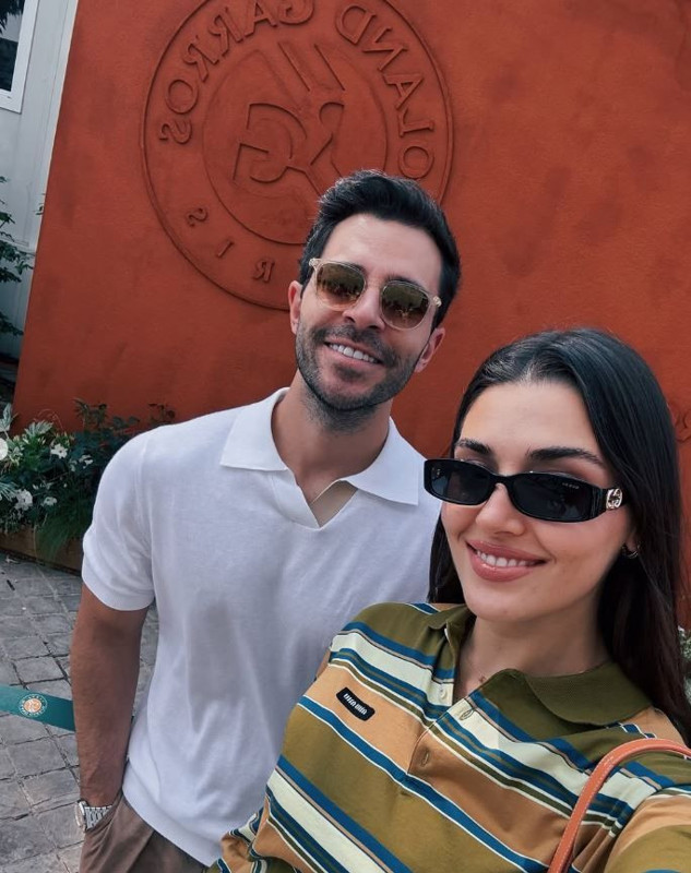 Hande Erçel ve sevgilisi Hakan Sabancı tarihi maça tanıklık etti! Roland Garros finaline damga vurdular - Resim: 5