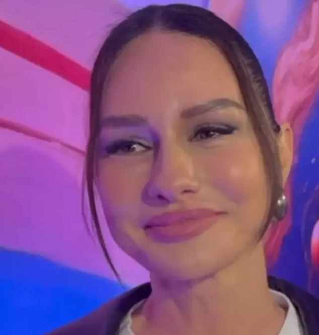 Doktorlar'ın Ela'sı Yasemin Özilhan'ın son hali gündem oldu! Yüzündeki değişimi görenler şaştı kaldı! "Kendini mahvetmiş" - Resim: 4
