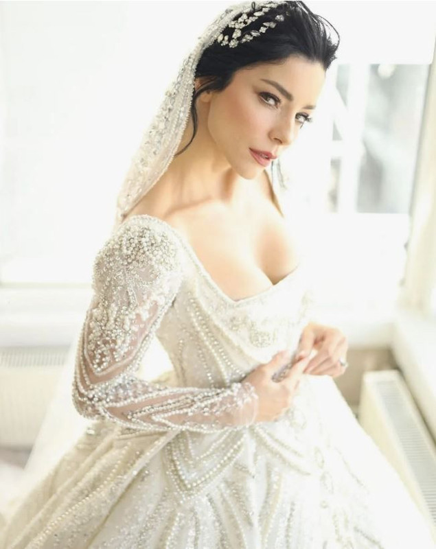 İki kez evlenip boşanan Merve Boluğur'dan olay çıkış: Gerçek aşk ilahi olandır! - Resim: 3