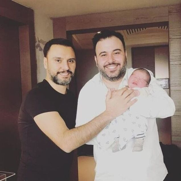 Alişan'ın kardeş acısı: Selçuk Teştaş'ı vefatının 5'inci yıl dönümünde mezarı başında andı - Resim : 1