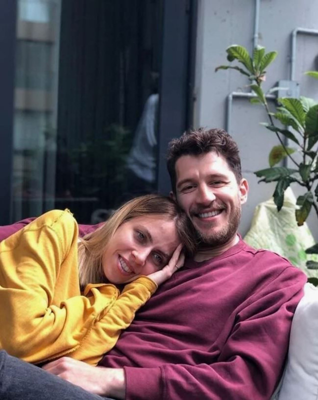 Uraz Kaygılaroğlu, eski eşi Melis İşiten ve kızı Ada ile tatile çıktı! Sosyal medya hesabından peş peşe paylaştı - Resim: 1