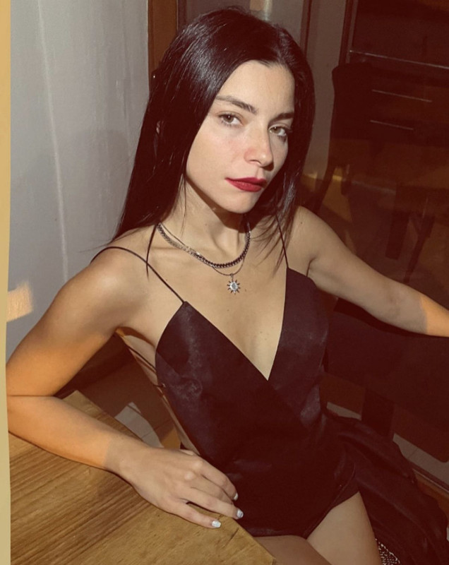 İki kez evlenip boşanan Merve Boluğur'dan olay çıkış: Gerçek aşk ilahi olandır! - Resim: 7