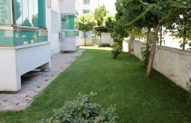 Ejegül Ovezova'nın şüpheli ölümü! Görgü tanıkları konuştu: 'Telefonu elindeydi!' - Resim : 3