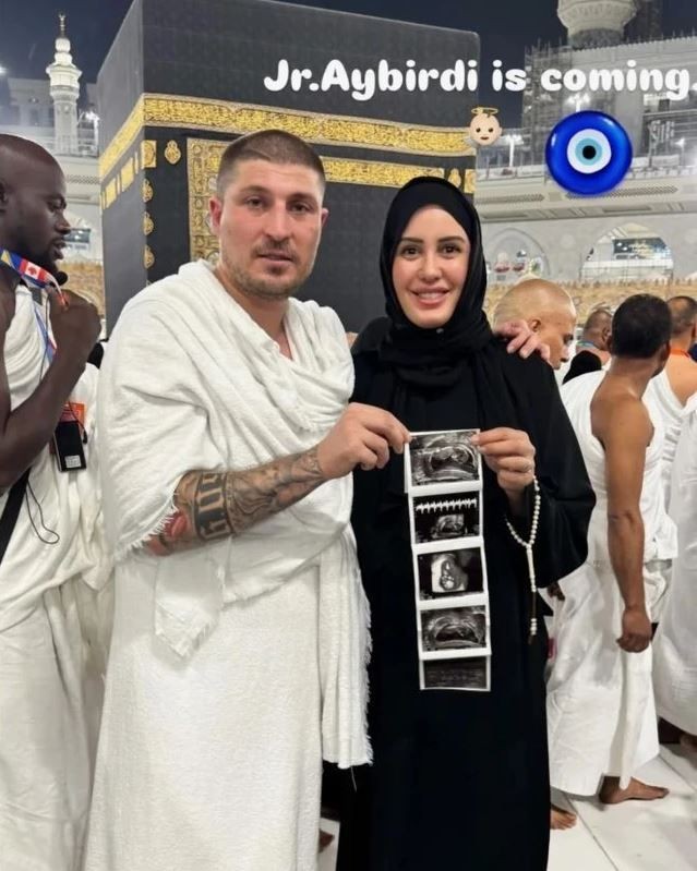 Anne olmak içim gün sayan Sahra Işık'tan heyecanlandıran paylaşım! Bebeğinin ismini ilk kez açıkladı - Resim: 2