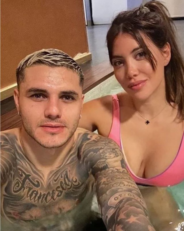 Galatasaray'ın Arjantinli yıldızı Mauro Icardi'nin sevgilisi China Suarez'den taraftarlara sürpriz! Wanda Nara'yı çıldırtacak - Resim: 3