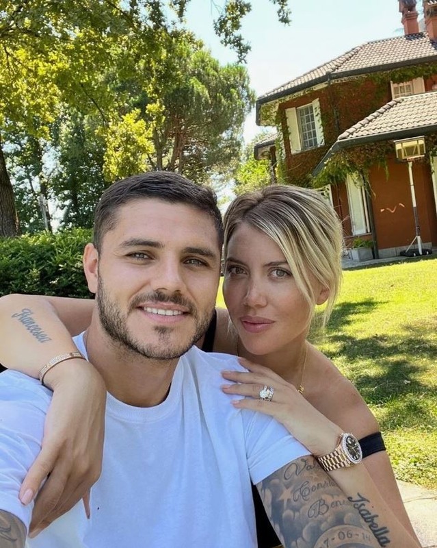 Galatasaray'ın Arjantinli yıldızı Mauro Icardi'den Wanda Nara'ya şok suçlama! 7 milyon Euro’yu kendi hesabına geçirdi - Resim: 1