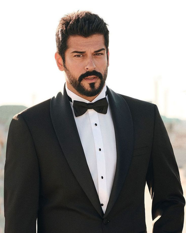 Rolünü Burak Özçivit'e kaptırdı! Uğur Güneş'ten 'kul hakkı' göndermesi: "Doymadın" - Resim: 2