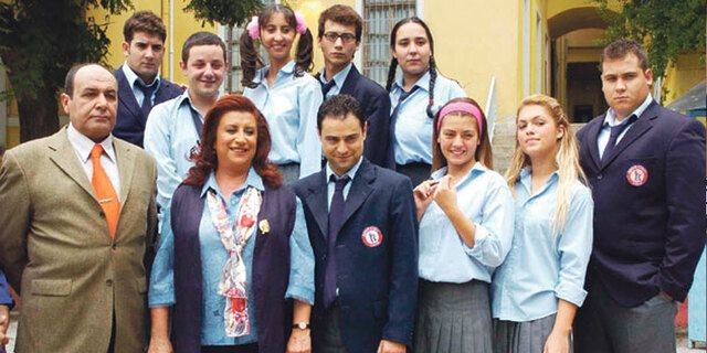 Eski halinden adeta eser kalmadı! Hayat Bilgisi'nin 'Kikirik'i Çisil Oral'dan estetik itirafı geldi! Son halini görenler şaştı kaldı - Resim: 1