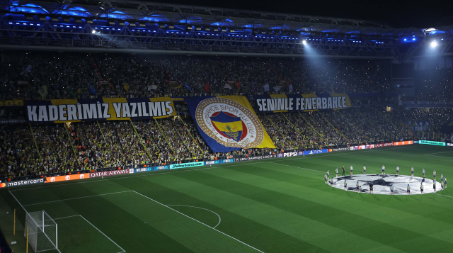 Fransız basını Fenerbahçe maç sonrası o ismi yere göğe sığdıramadı! "Gecenin kahramanıydı" - Resim : 2