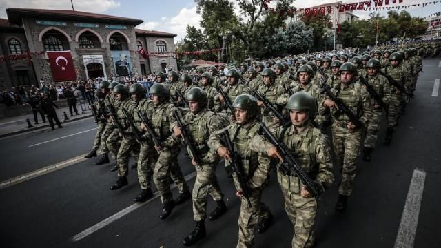 NATO'nun askeri devleri karşı karşıya! İşte dünyanın en güçlü orduları! Türkiye kaçıncı sırada? - Resim: 3