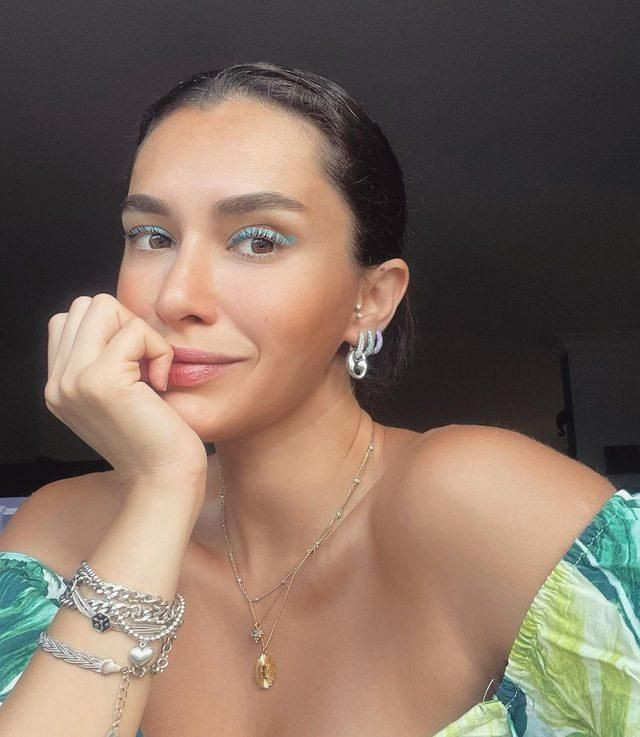 Üstü başı kan içinde! Annemizi Saklarken dizisinin yıldızı Hande Doğandemir korkuttu - Resim: 3
