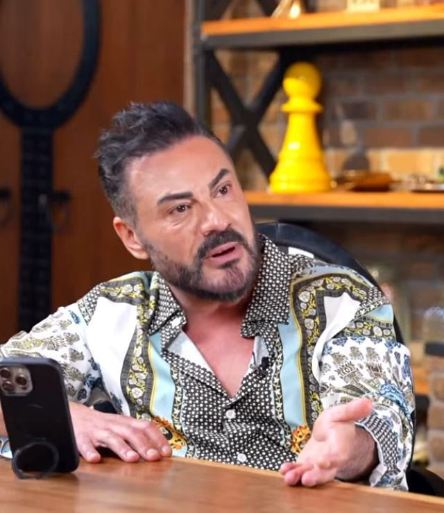 Rober Hatemo'ya babasının yaşattığı travma gündem oldu! "Ayağını ağzıma soktu, onurum kırıldı" - Resim: 5