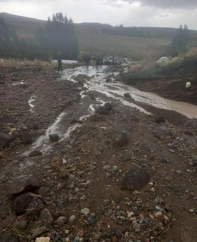 Ordu ve Muş'ta sel felaketi: 2 kişi hayatını kaybetti - Resim: 9