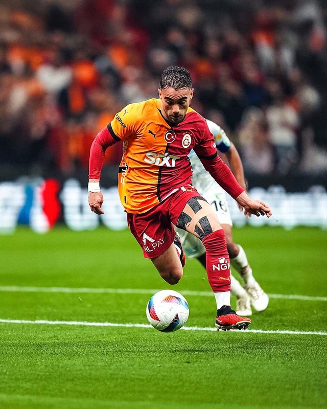 Okan Buruk’un Galatasaray’a hediyesiydi! Sözlü olarak anlaşmaya varıldı! 2, 2.5 milyon euro maaş kazanacak - Resim: 6