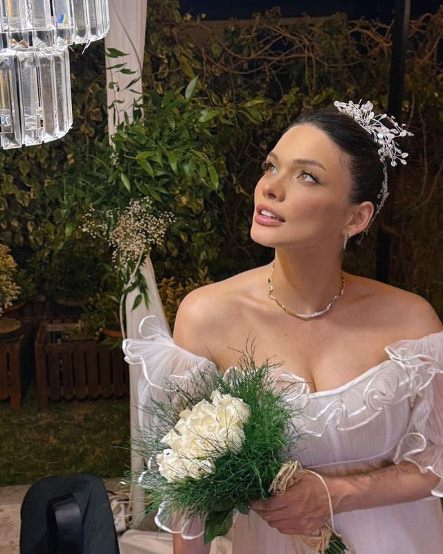 Düğün gününde bebek müjdesi vermişti! Beste Kökdemir'den karnı burnunda balayı pozları geldi - Resim: 2