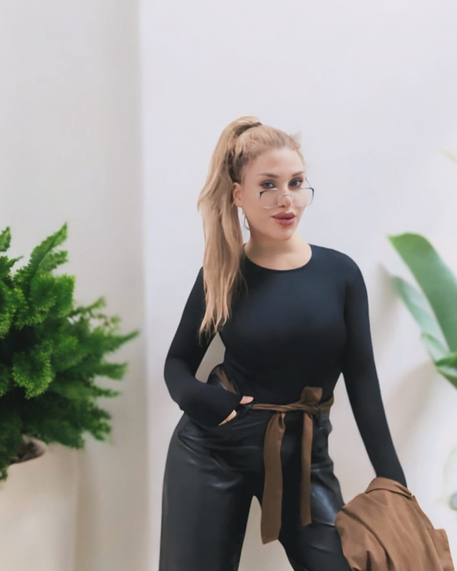 Geçtiğimiz günlerde tek celsede boşanmıştı! Survivor Almeda Baylan'ın yeni sevgilisinin kim olduğu ortaya çıktı - Resim: 4