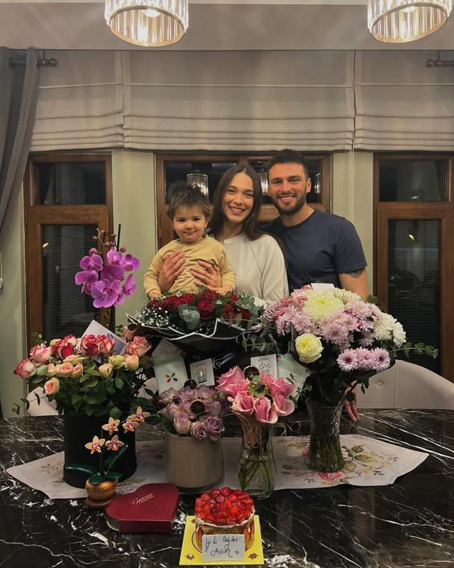 Milli futbolcu Okay Yokuşlu'dan müjdeli haber! Sosyal medya hesabından duyurdu - Resim: 3