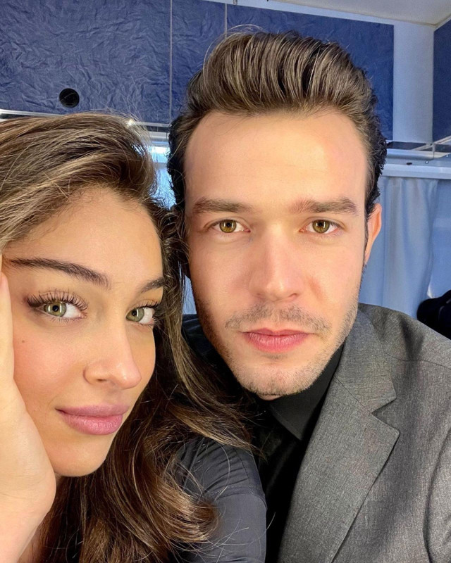 Cemre Baysel'in yeni aşk hamlesi şoke etti! Ünlü isimle randevuda yakalandı - Resim: 2