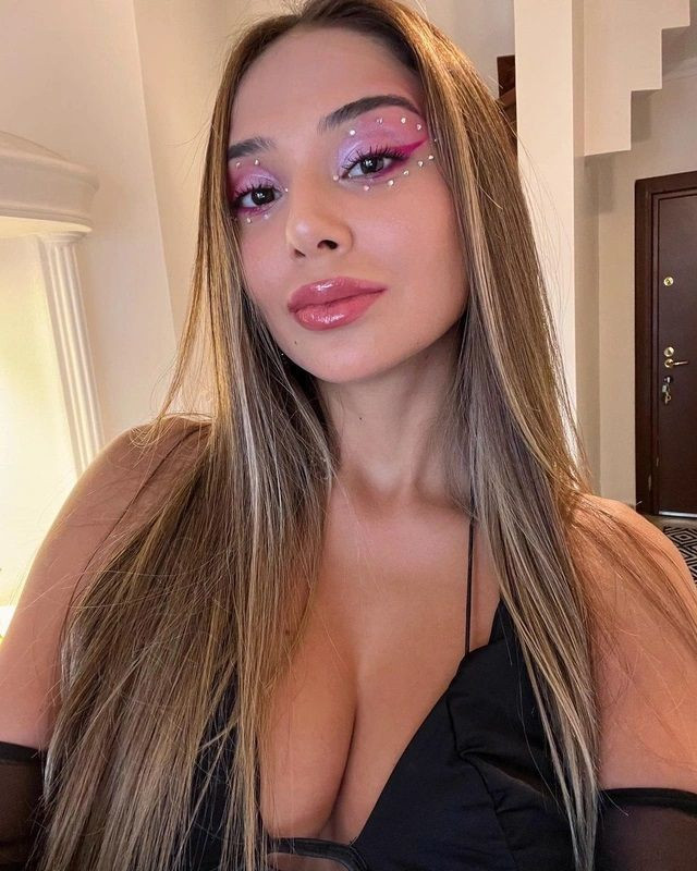 'Fuhuşa teşvik' iddiasıyla suç duyurusunda bulunulmuştu! Hülya Avşar'dan 'Merve Taşkın' açıklaması geldi - Resim: 4