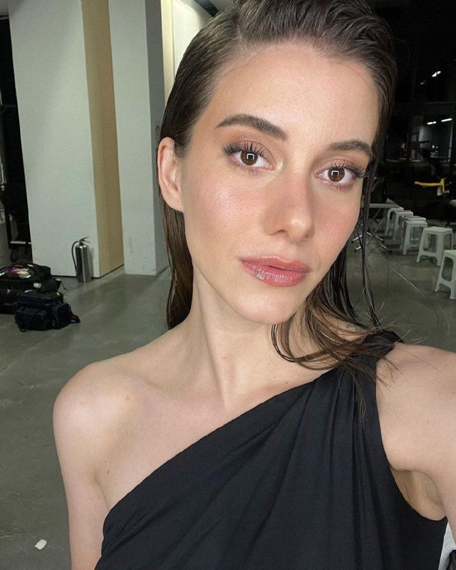 Beril Pozam'dan şaşırtan itiraf: Hiç evlenmeyi düşünmüyordum! - Resim: 5