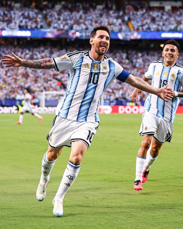 Arjantin, Cezayir'e şans tanımadı! Messi şov yaptı, Dünya Kupası'nda tarih yazdı - Resim: 10