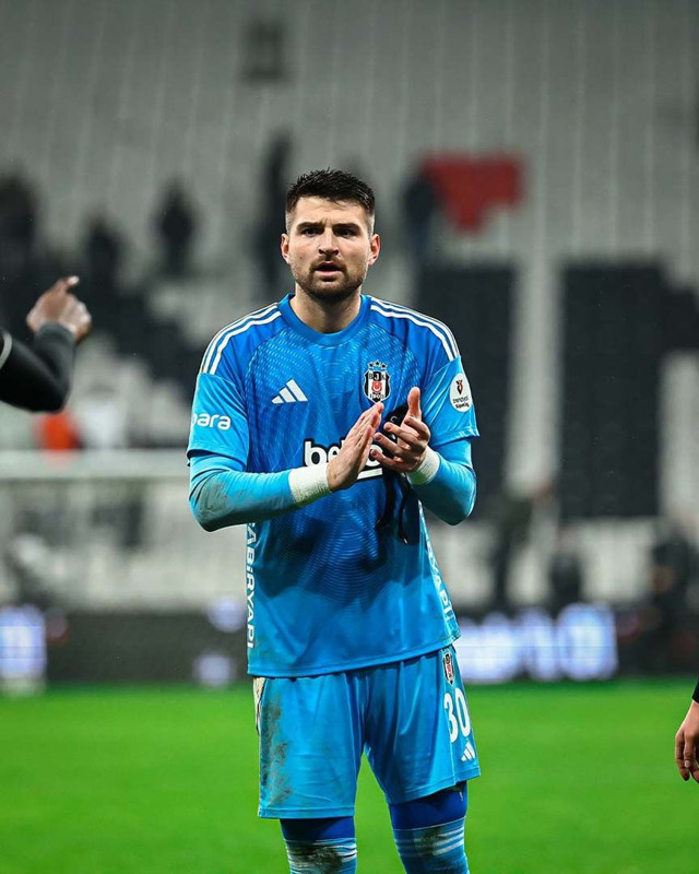 Yıldız futbolcu için geri dönüş yok! Beşiktaş kariyeri sona erdi! - Resim: 4