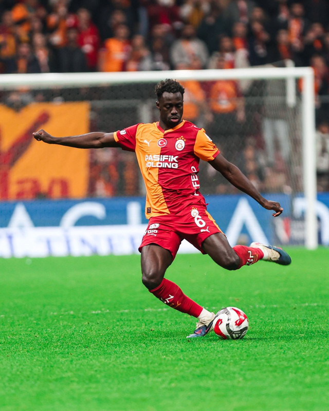 Okan Buruk transfer edilecek futbolcu sayısını açıkladı! Yıldız ismine gidişine kapıyı kapattı: “Devam etmesini istiyorum” - Resim: 7