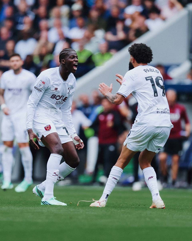 İngiltere’de nefes kesen derbi! Millwall öne geçti, West Ham yakaladı! - Resim: 3