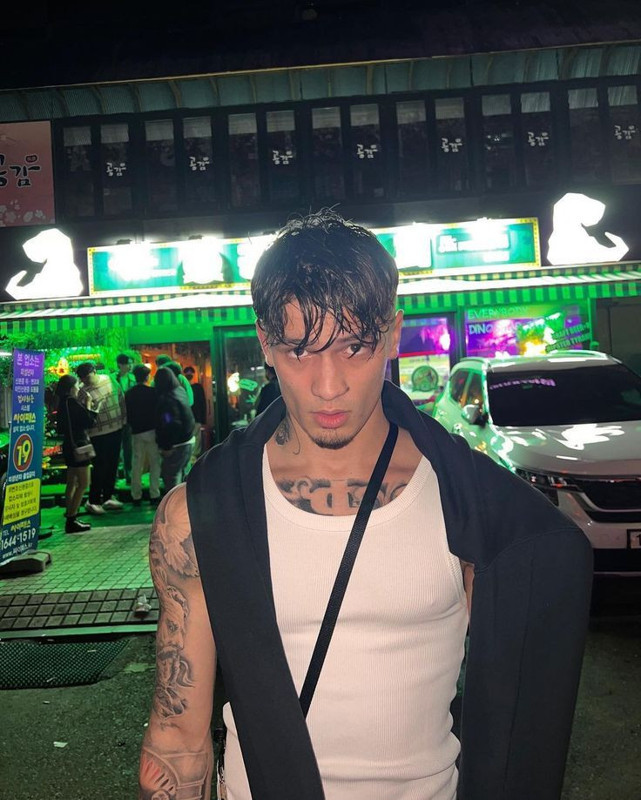 Amerika'da AIDS'e yakalandığı iddia edildi! Rapçi Çakal'dan açıklama gecikmedi - Resim: 2