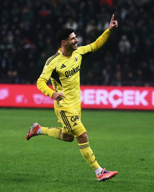 Fenerbahçeli yıldıza 30 milyon euro! Avrupa transferine damga vuracak - Resim: 19