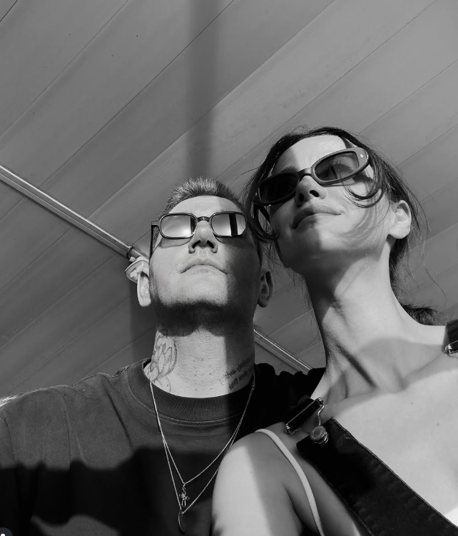 İrem Helvacıoğlu çocukluk fotoğrafını paylaştı! “30 yıl geçse bile hiç değişmemiş" - Resim: 2