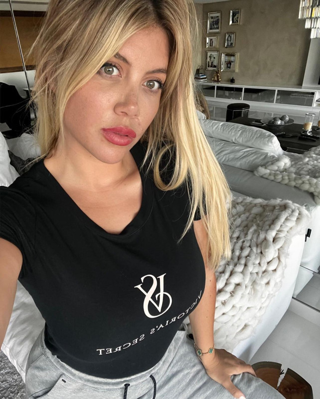 Wanda Nara'da herkesi şoke eden hamle! Mauro Icardi'ye tavuk büyüsü yaptı - Resim: 5