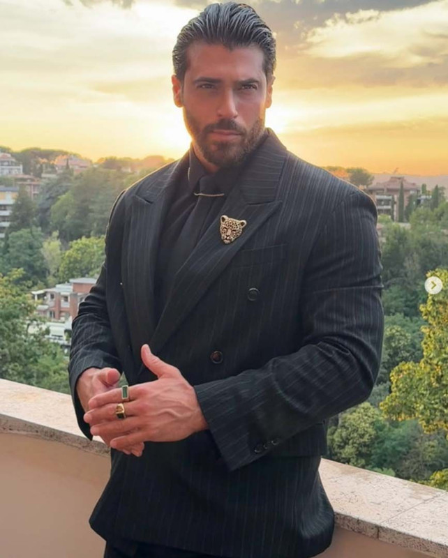 Tartışma alevlendi! Can Yaman’dan Faruk Turgut’a zehir zemberek sözler: “Rahatsızlığın ilerlemiş” - Resim: 2