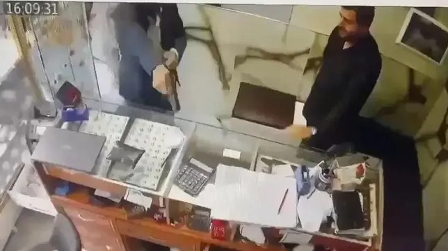 Karne günü öldürülmüştü! Nurullah öğretmenin ölümünde ‘tefecilik’ iddiası: Ailenin paylaşımları kan dondurdu - Resim : 3