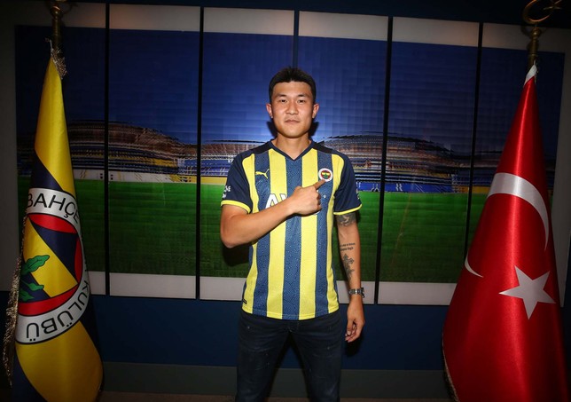 Fenerbahçe’nin eski yıldızından dev transfer! Yeni takımı hayırlı olsun! Dünya devine gidiyor - Resim : 1