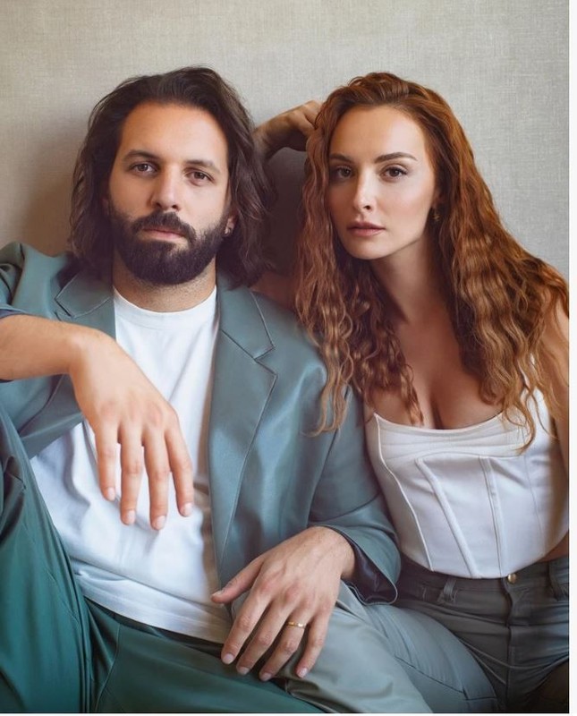 Cannes'da hamile olduğunu müjdeledi! Başak Gümülcinelioğlu'nun eşi  Çağrı Çıtanak babalık heyecanını paylaştı - Resim: 1
