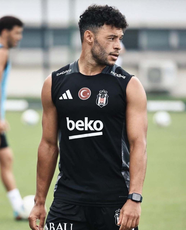 Beşiktaş'ta ipler koptu! 3 milyon euroluk yıldıza kapı gösterildi: "Kendine kulüp bul" - Resim: 4