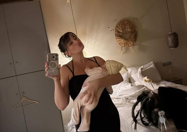 Gizem Karaca'nın minik kızı 4 aylık oldu! Leyla Yaz'ın son hali yoğun ilgi gördü - Resim: 3