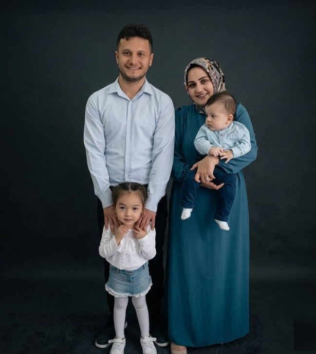 Yürek yakan son fotoğraf! Mersin'de ölen 2 kardeşin ölüm nedeni belirlenemedi: Hamile anne ve baba yoğun bakımda - Resim : 1