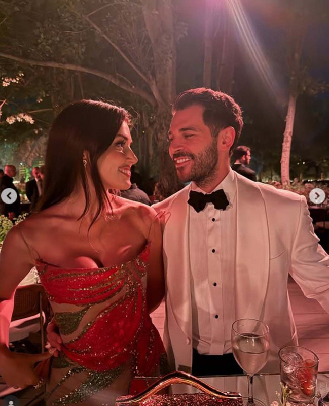 Yine mest etti! Güzel oyuncu Hande Erçel'den göz kamaştıran kareler! Hakan Sabancı gözlerini alamadı - Resim: 7