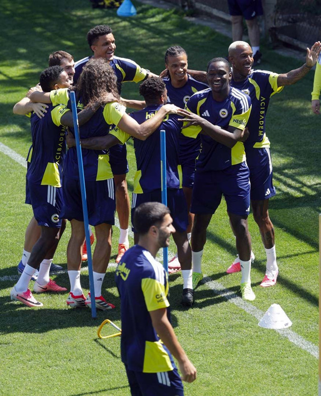 Fenerbahçe’de Gornik Zabrze maçı öncesi Greenwood gelişmesi! - Resim: 2