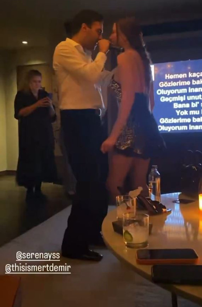 Serenay Sarıkaya ile Mert Demir'den romantik dans performansı! - Resim : 3