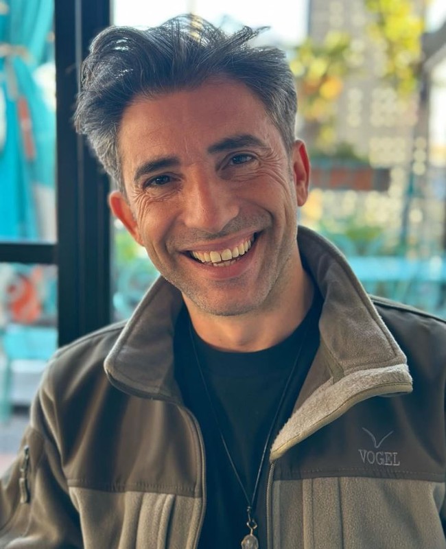 Ünlü oyuncu Mert Turak'tan özel hayat itirafı! "Kendimi kullandırmam" diyerek açık açık konuştu - Resim: 3