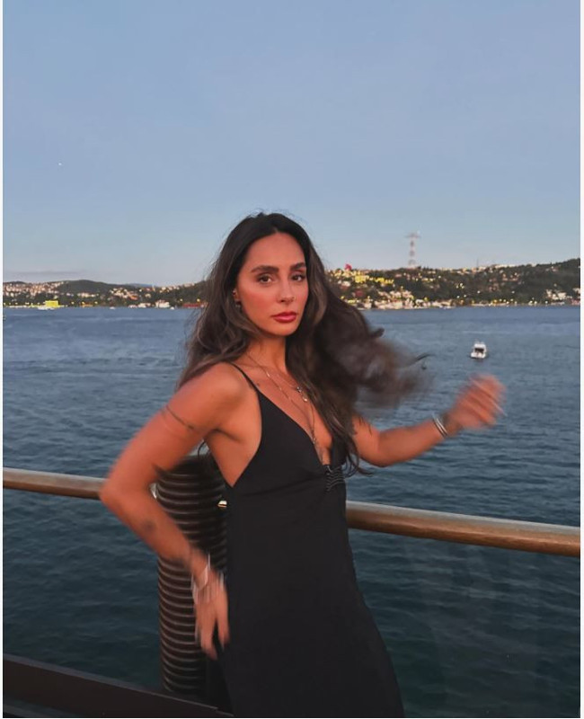 Yasemin Yörük'ten yıllar sonra gelen itiraf! Grubun dağılacağını anladığı anı anlattı - Resim: 6