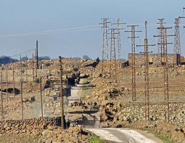 Golan Tepeleri’ndeki hareketlilik uydu görüntülerine yansıdı! İsrail yeni askeri üsler inşa ediyor! - Resim : 4